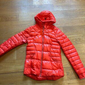Lululemon puffer